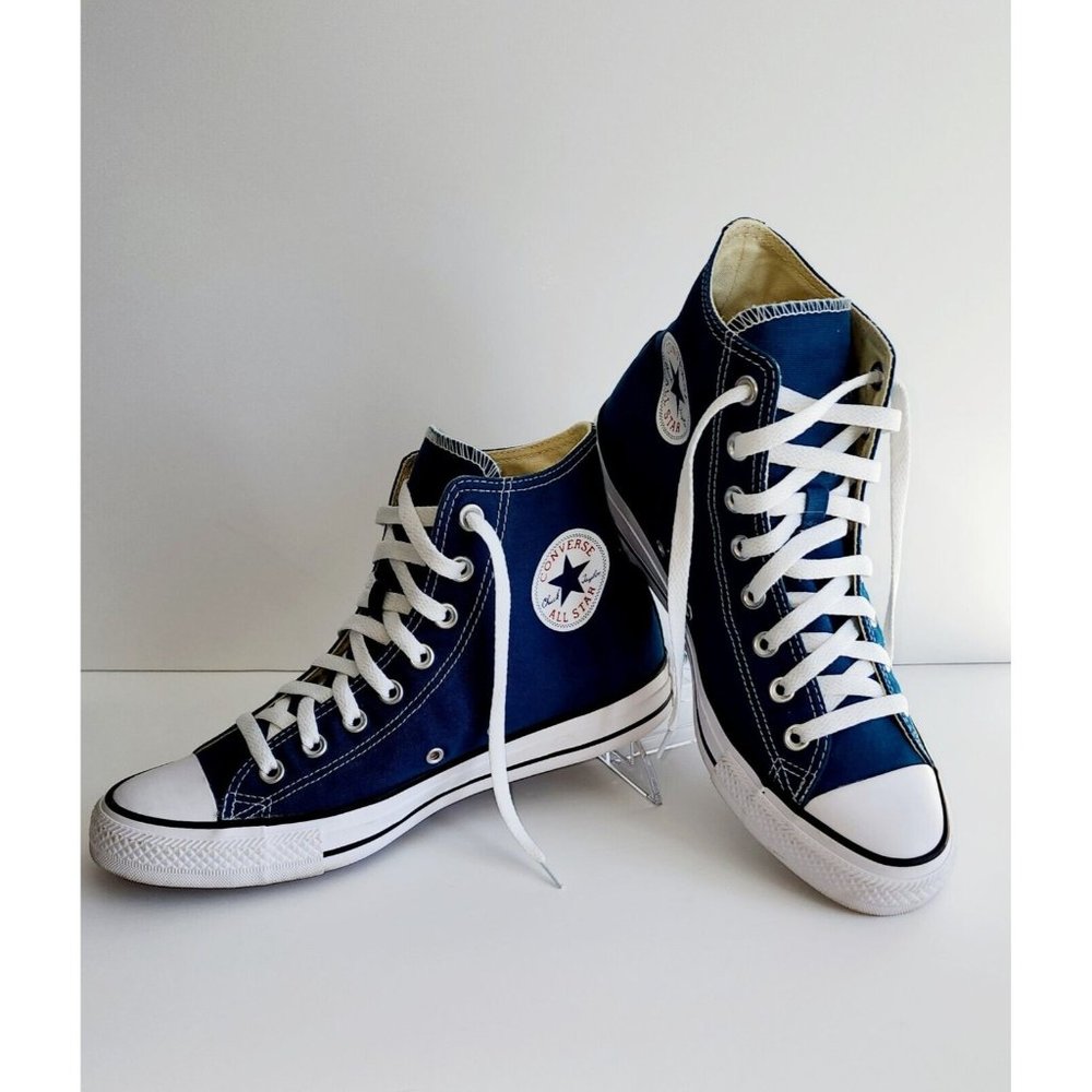 Converse All Star High Top sz men 8 and women sz10